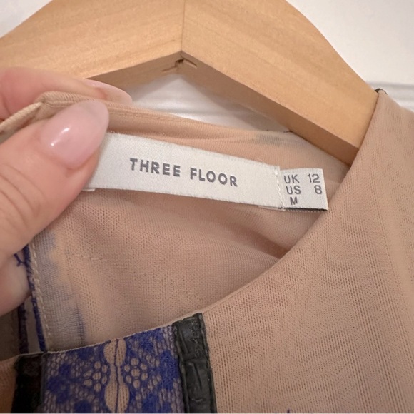 Three Floor China Blue Dress in Medium - Picture 12 of 16